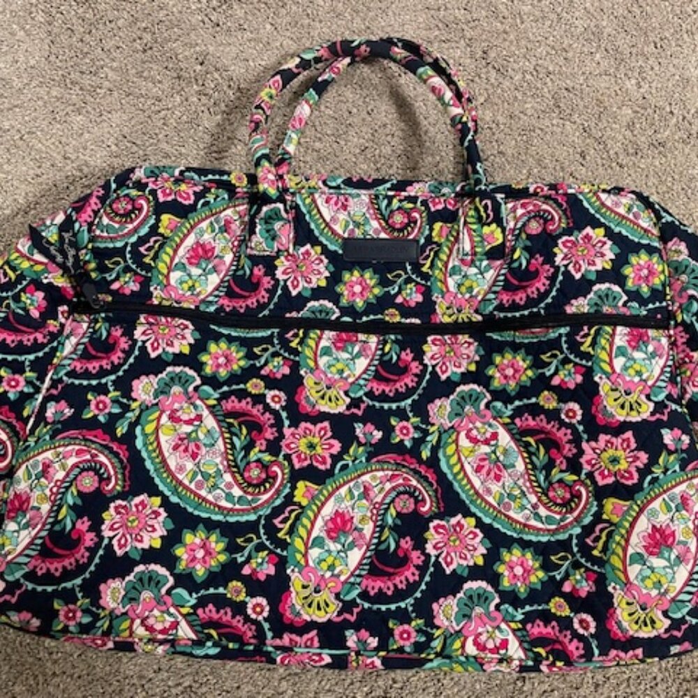 Vera Bradley Grand Weekender Paisley duffel bag